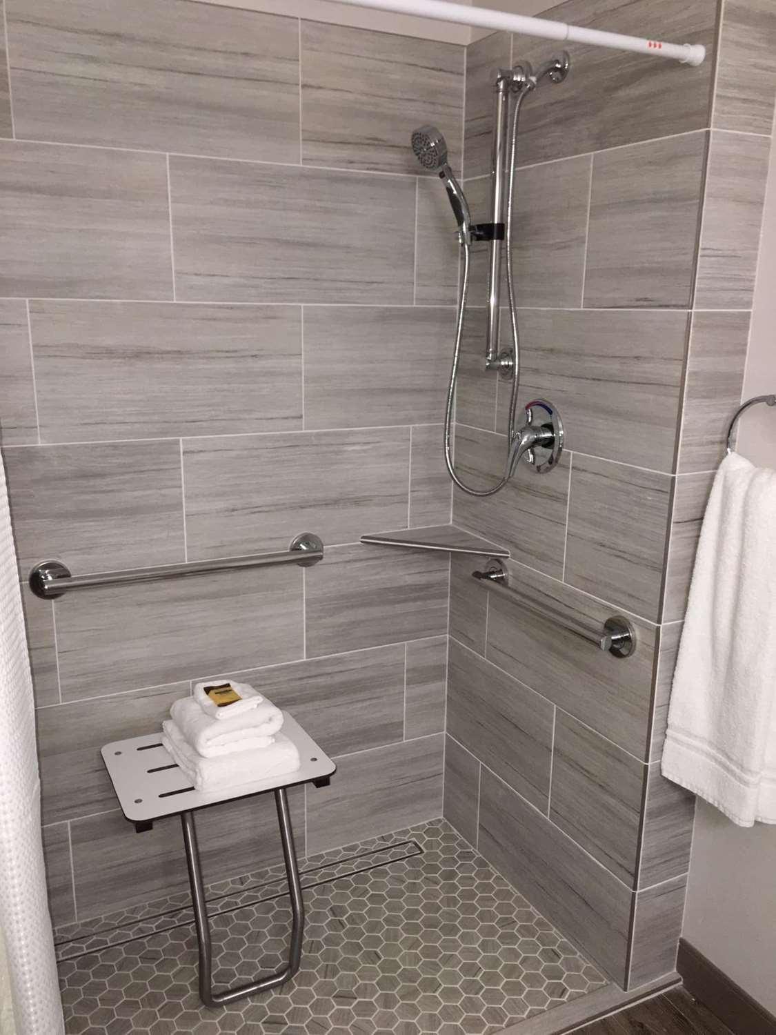 Western Riata Hotel 5*