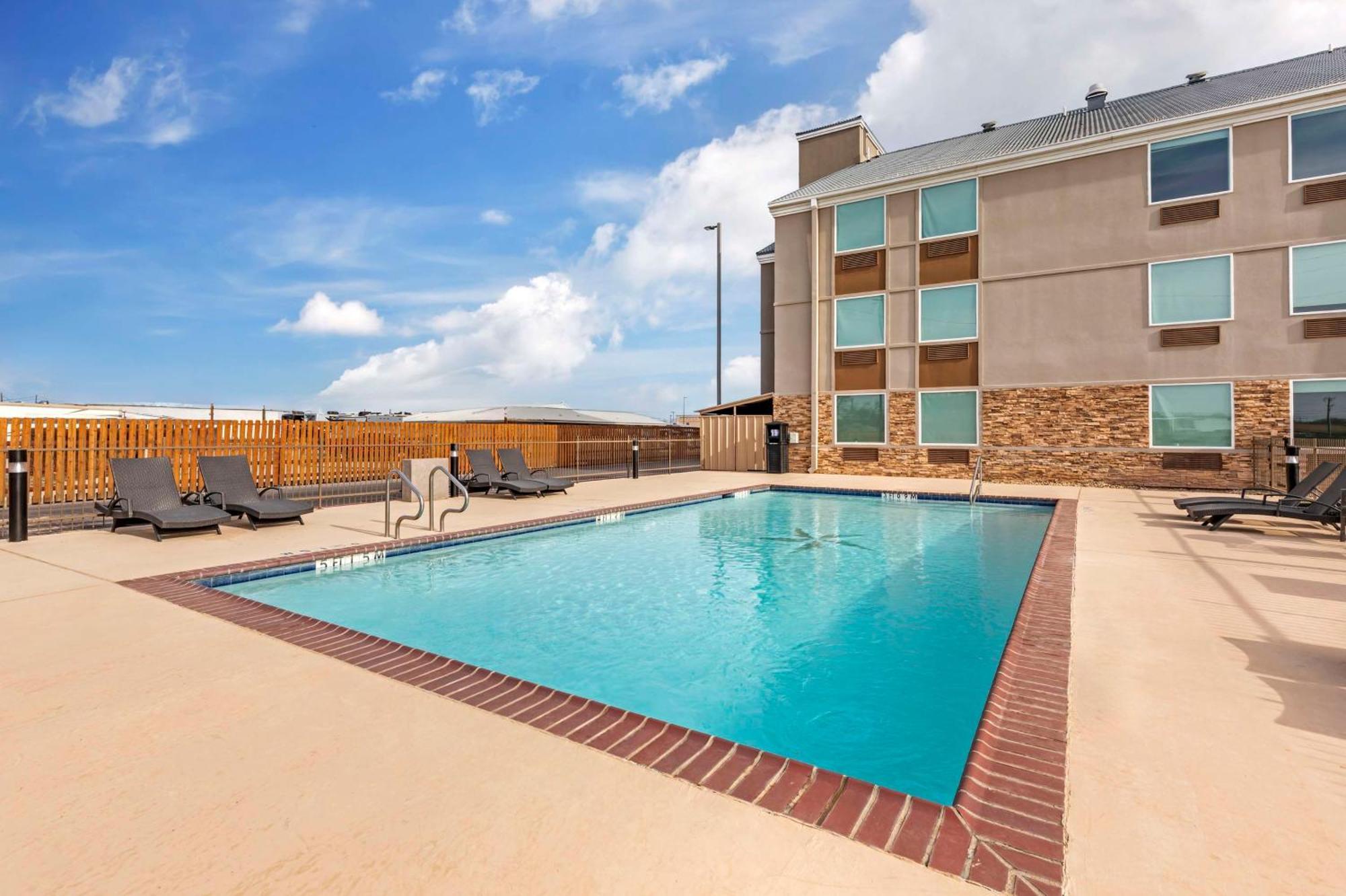 Hotel Western Riata Brownwood